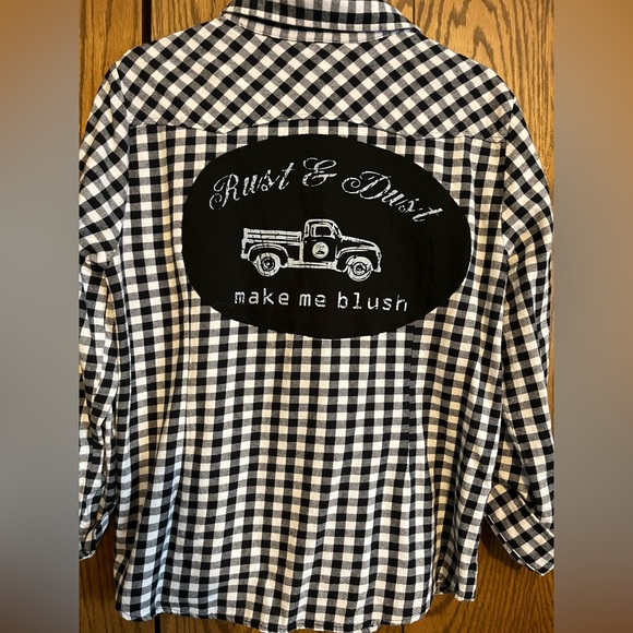 Ladies Flannel Shirt with custom patch on back. Size L.  Northstyle brand - Picture 1 of 5